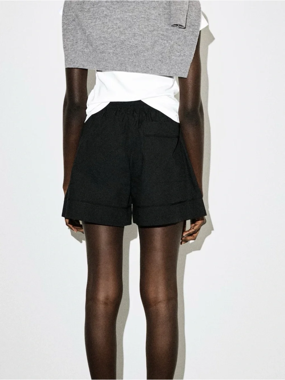 NWT (size 2) COS ELASTICATED GROSGRAIN-DETAIL COTTON shorts - Picture 3 of 5